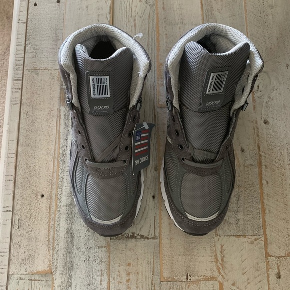 🌟NEW BALANCE🌟990v4 Mid-Cut SNKR BOOT - Picture 3 of 8